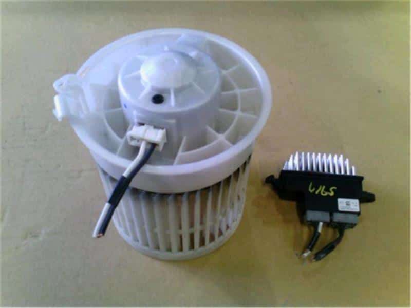 272264BG0B Blower Motor Nissan Genuine