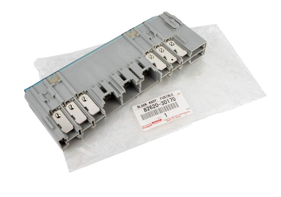 8262030170 Fuse Box Assembly Toyota Genuine