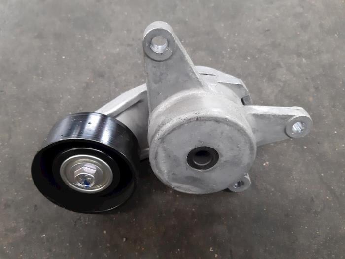 2528104600 Tensioner Hyundai Genuine