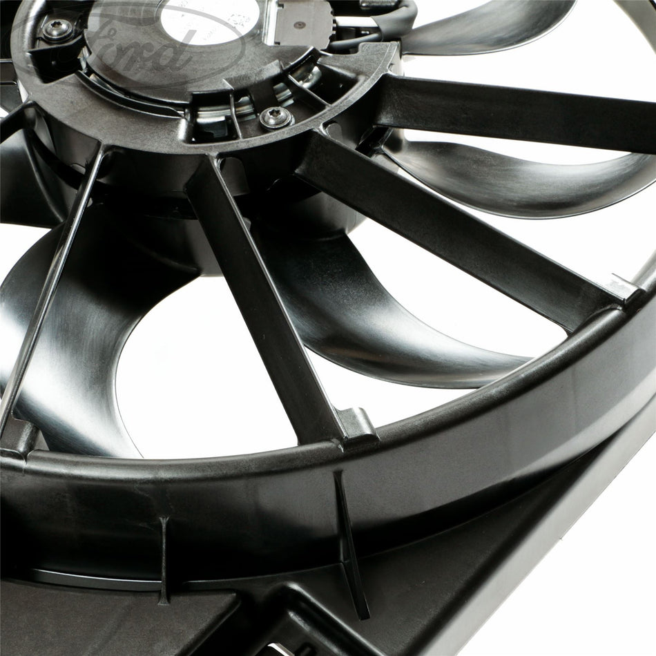 2084887 Radiator Fan Focus Iii Ford Genuine