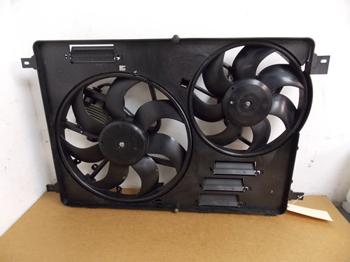 LR024292 Motor And Fan Evoq 2l Land Rover Aftermarket