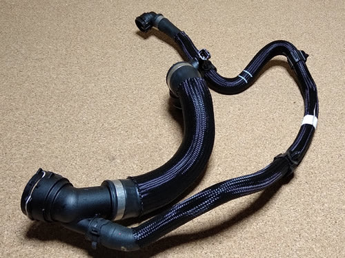 LR115065 Hose Evoq 2l - Lhpj Land Rover Aftermarket