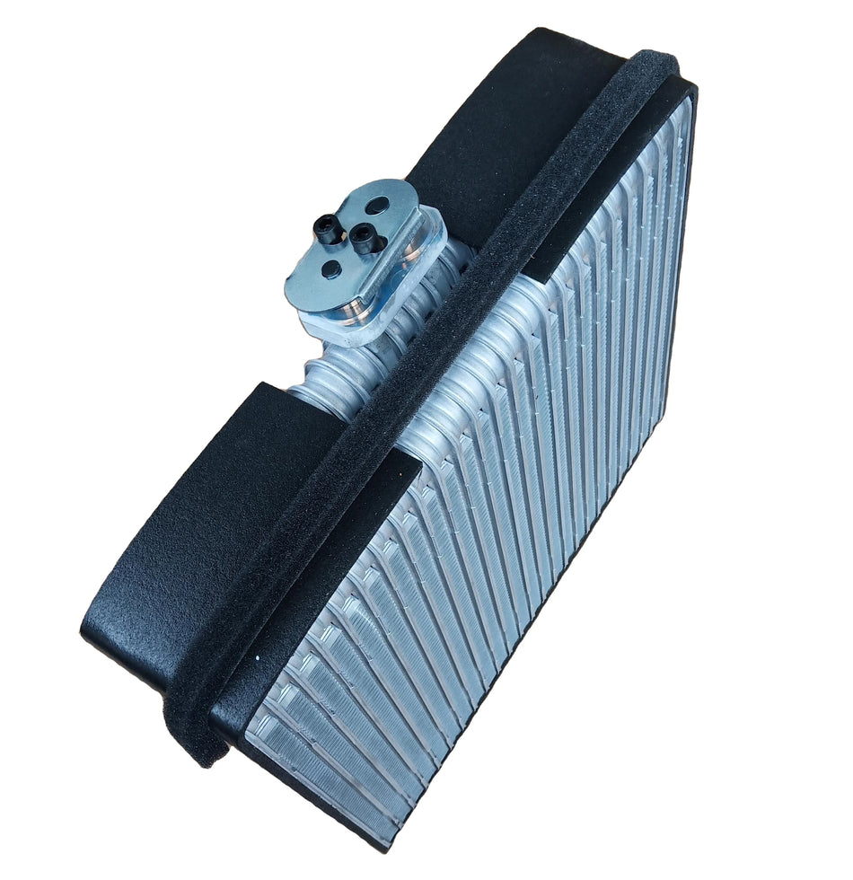 MR958417 Evaporator Mitsubhishi Aftermarket