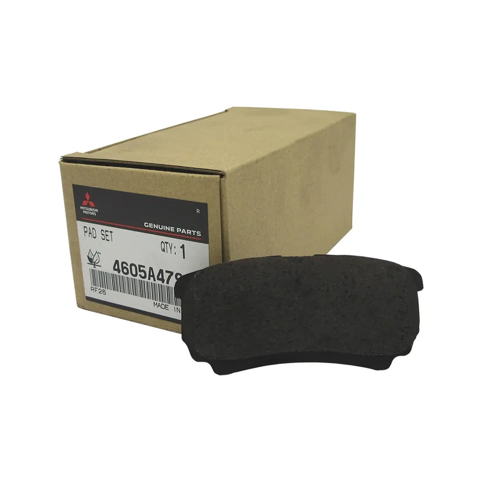 4605A479 Rear Pad Mitsubhishi Genuine
