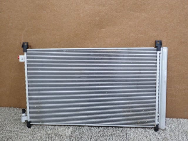 921005TP0B AC Condensor Renault Aftermarket