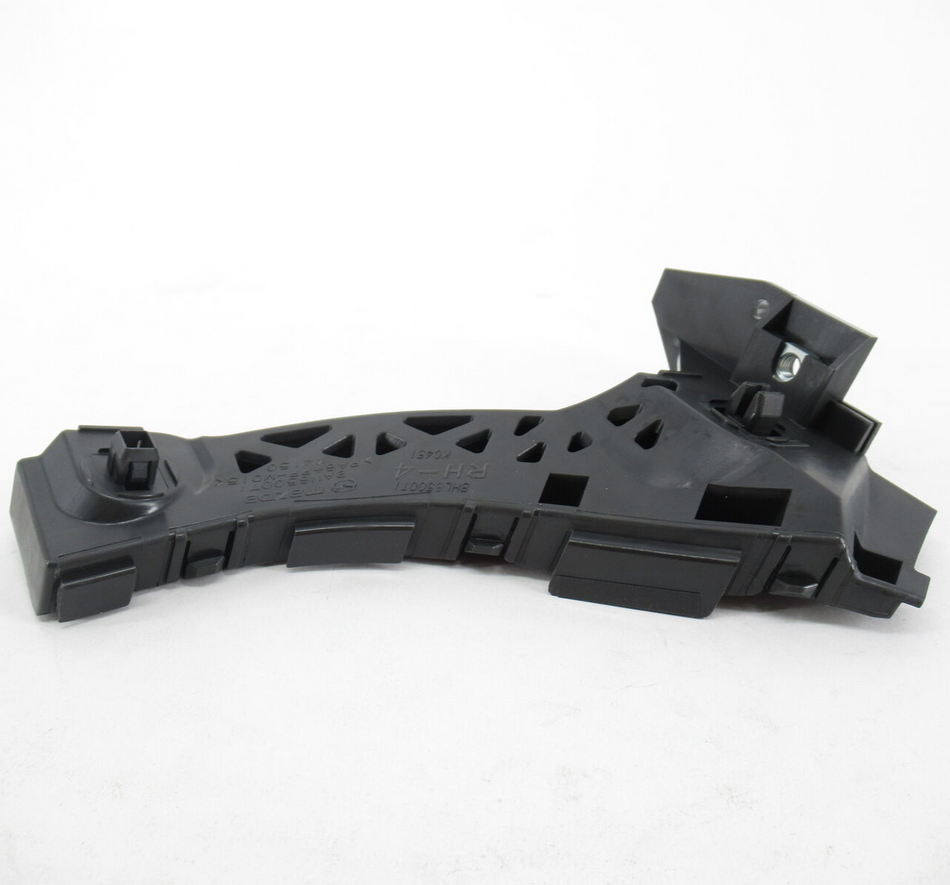 BAN6500T1D RH Bumper Bracket Ford Genuine