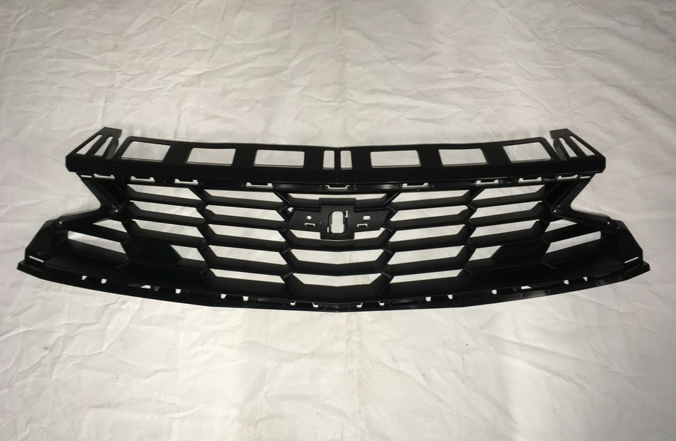 84047465 Front Bumper Grille, Upper GM Genuine