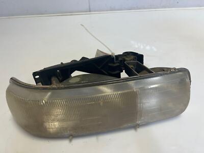 16526134 Headlight Assembly RH GM Aftermarket