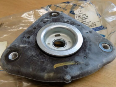 2033575 Front Shock Mount Ford Genuine